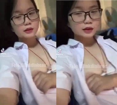Địt cô học trò múp xinh