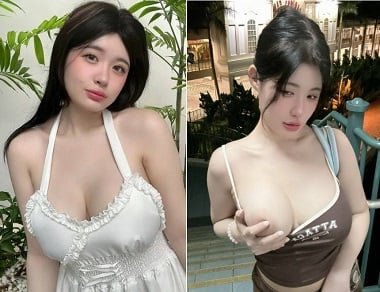 Ông chủ tập yoga cùng trợ lí